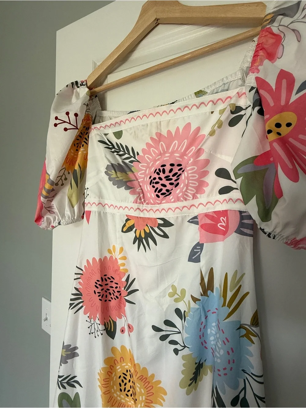 Hope's Floral Maxi Dress in White with Pink, Orange & Yellow Flowers - Picture 3 of 4